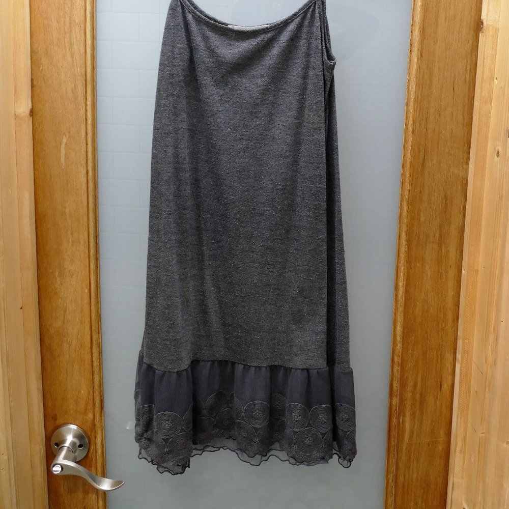 O2 Collection Gray Lace Trim Slip Size M